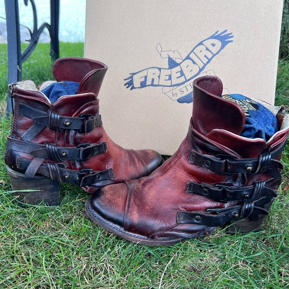 Freebird Crue by Steven/ Burgundy Leather Boots with Black Straps and Buckles.